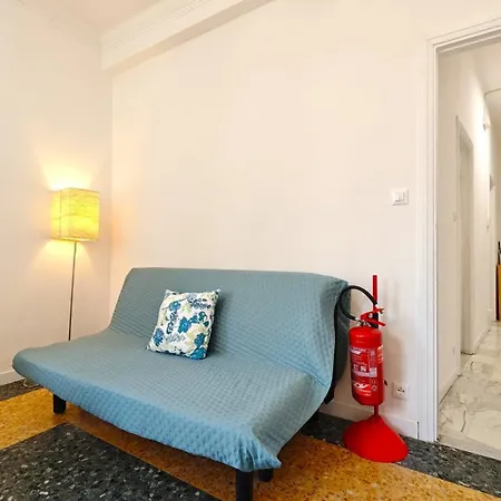 Apartment Hostdomus - La Nassa *